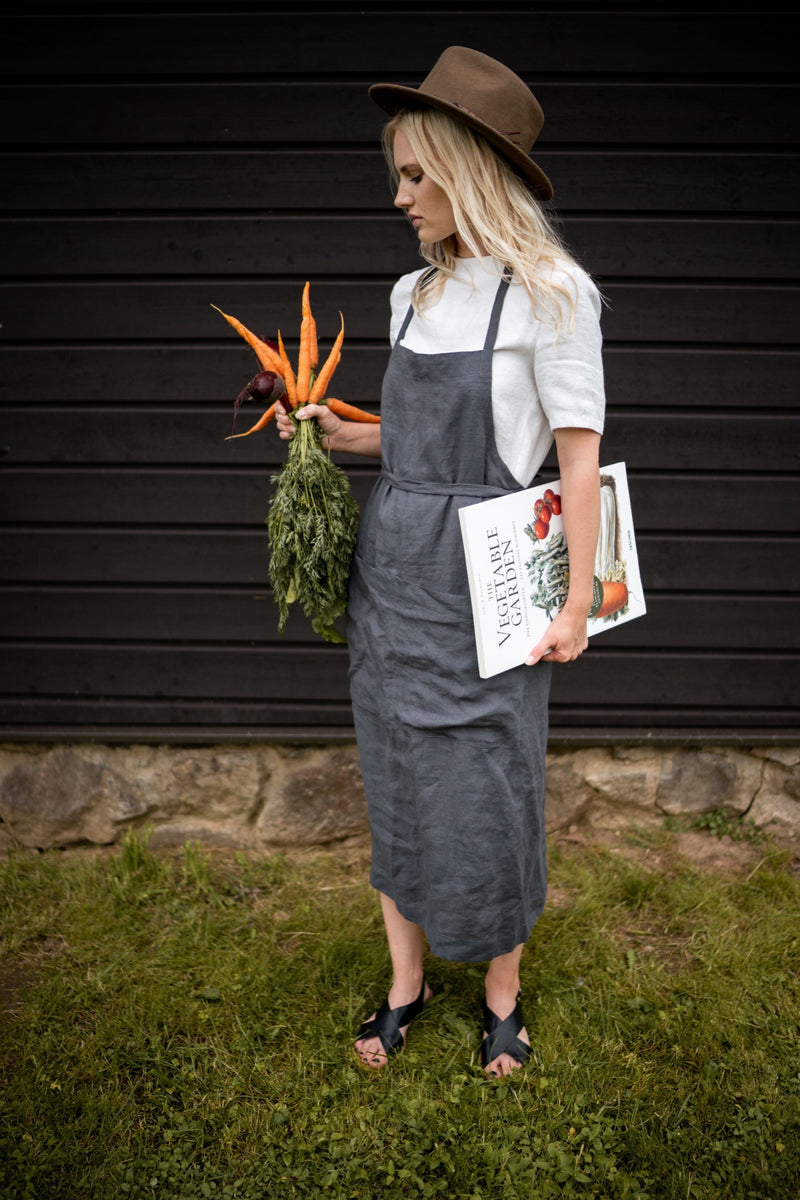 Womens full apron deals