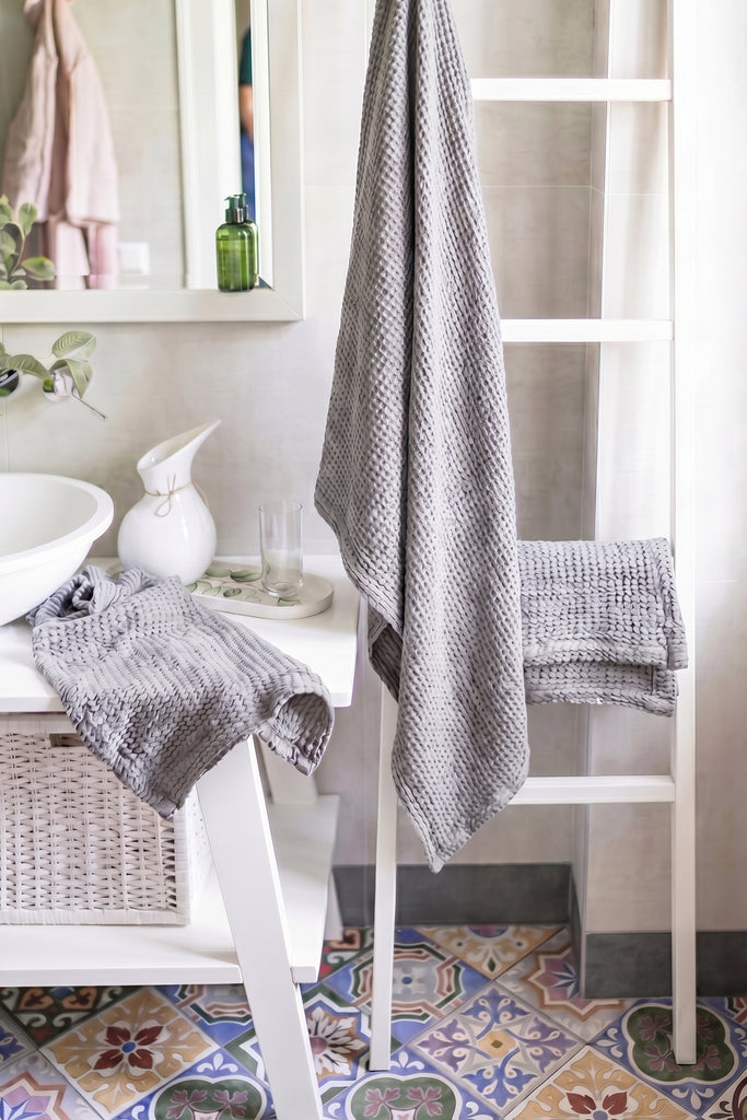 Bath Towels Waffle Weave Linen Towels Light Grey 002