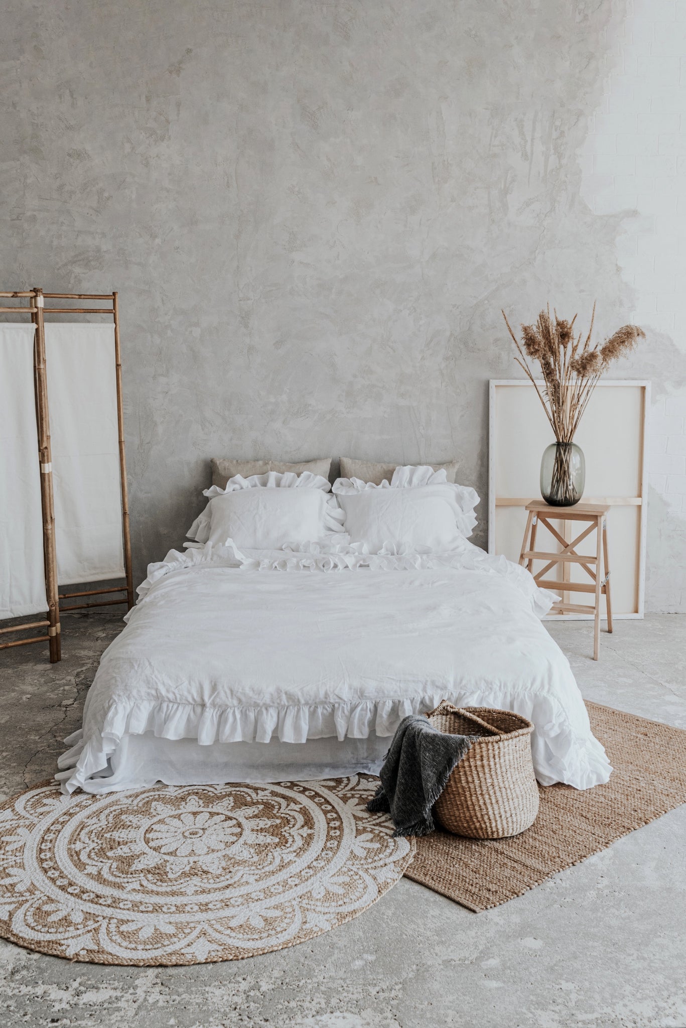 White Ruffle Duvet Cover from 100% Linen | Back 2 Linen – Back2Linen